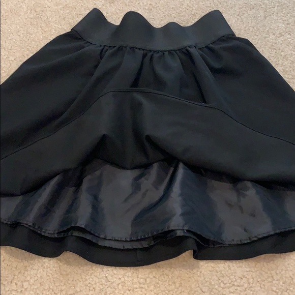 Express XXS high waisted skirt - has pockets! - Picture 3 of 5